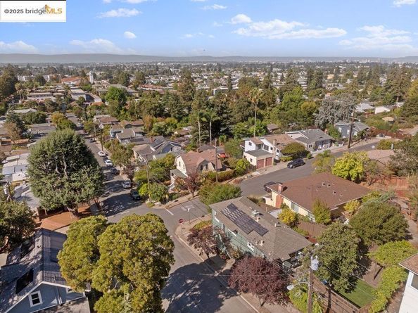 4007 Vale Ave, Oakland CA 94619