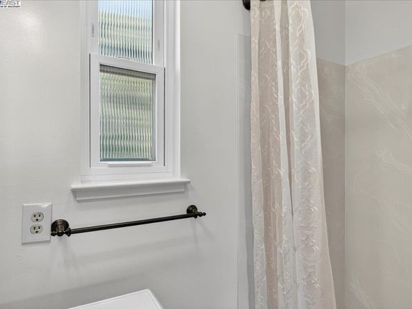 15356 Sullivan Ave, San Leandro CA 94579