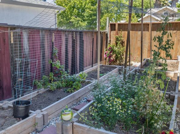 3287 Kelly St, Hayward CA 94541
