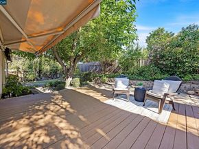 1422 Flintwood Ct, Martinez CA 94553