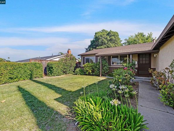 1422 Flintwood Ct, Martinez CA 94553