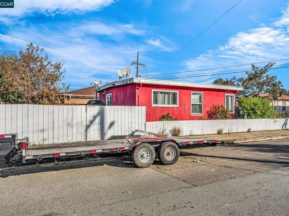 1501 Hayes, Richmond CA 94806