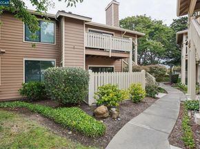 47 Lakeshore Ct, Richmond CA 94804