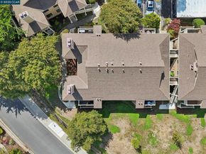 47 Lakeshore Ct, Richmond CA 94804