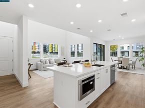 44862 S Grimmer Blvd 105, Fremont CA 94538