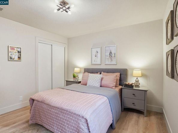 1400 Whitman Rd, Concord CA 94518