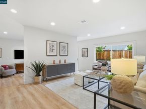 1400 Whitman Rd, Concord CA 94518