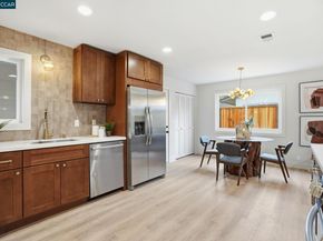 1400 Whitman Rd, Concord CA 94518