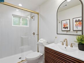 1400 Whitman Rd, Concord CA 94518