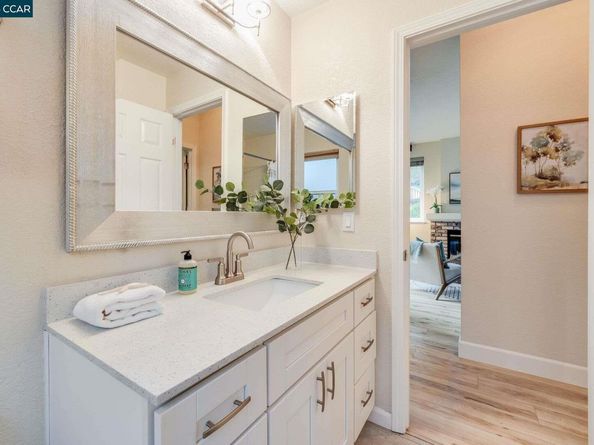 1320 Strawberry Court, Danville CA 94526