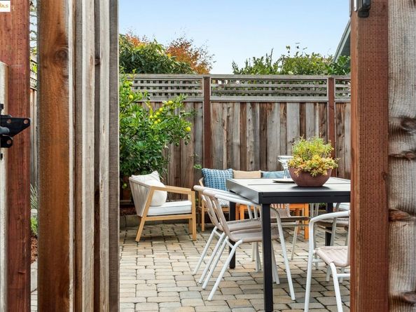 2201 Mcgee Ave, Berkeley CA 94703