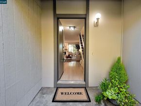 1566 Ashwood Dr, Martinez CA 94553