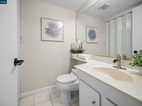 1566 Ashwood Dr, Martinez CA 94553