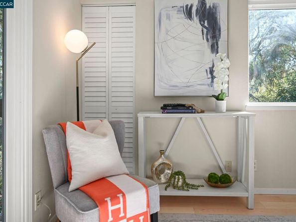 1566 Ashwood Dr, Martinez CA 94553