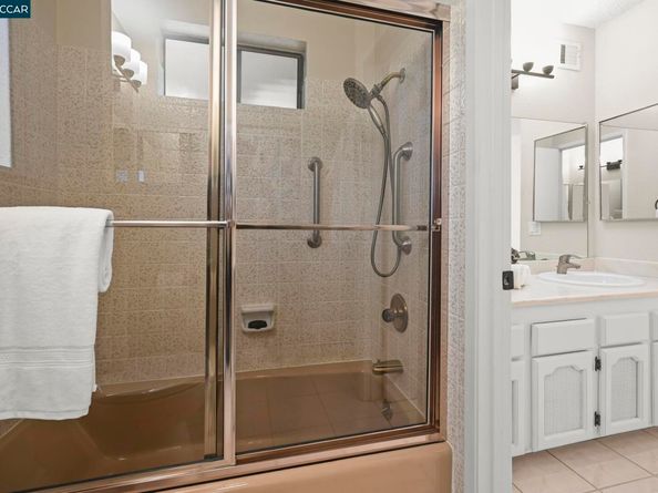 1566 Ashwood Dr, Martinez CA 94553