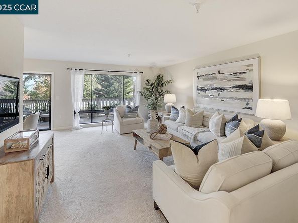 1209 Running Springs Rd 6, Walnut Creek CA 94595