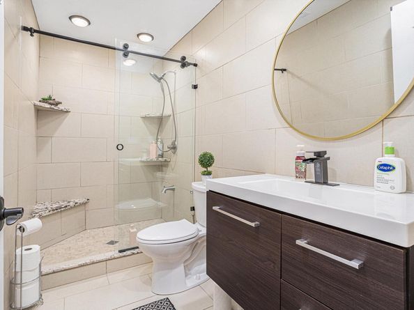 3393 Oakes Dr, Hayward CA 94542