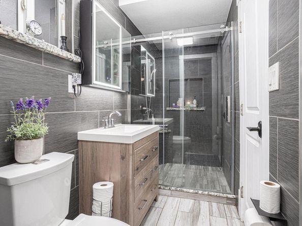 3393 Oakes Dr, Hayward CA 94542