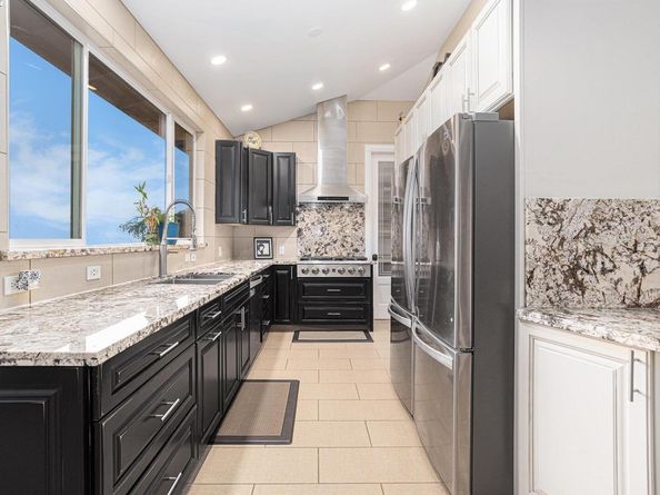 3393 Oakes Dr, Hayward CA 94542