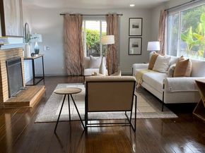 8454 E Ney Ave, Oakland CA 94605