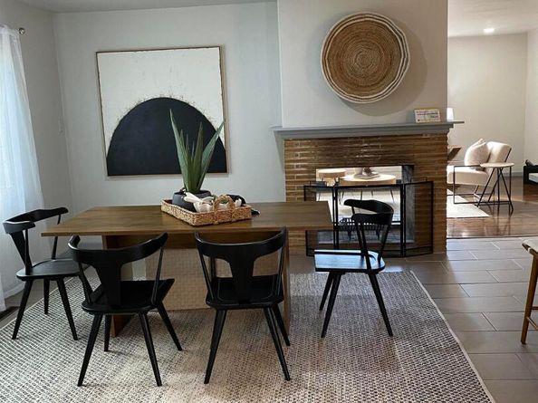 8454 E Ney Ave, Oakland CA 94605