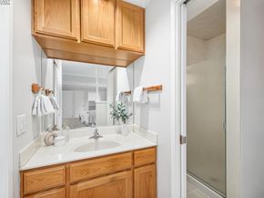 851 Carmel Ave, Livermore CA 94550