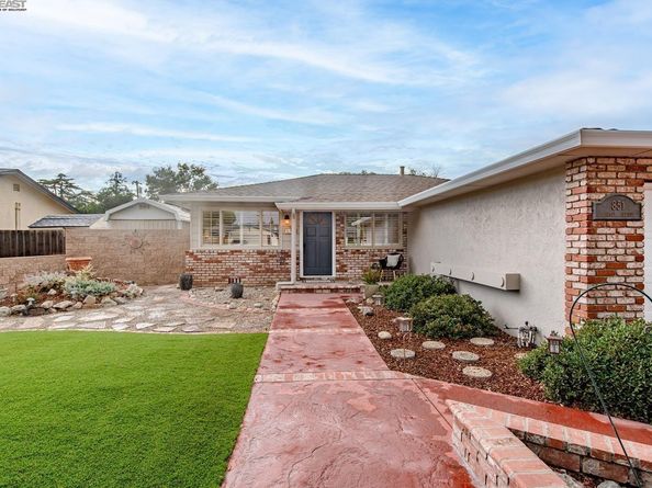 851 Carmel Ave, Livermore CA 94550
