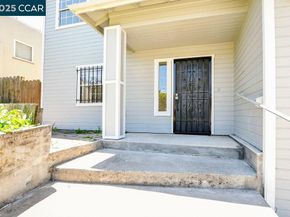 3251 Hyde Street, Oakland CA 94601