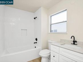 3251 Hyde Street, Oakland CA 94601