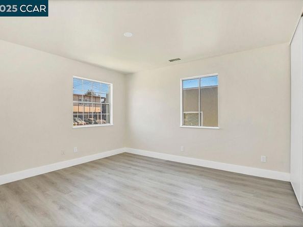 3251 Hyde Street, Oakland CA 94601