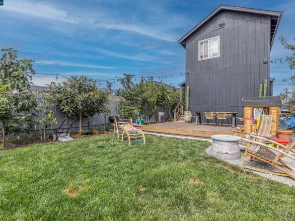 1618 70Th Ave, Oakland CA 94621