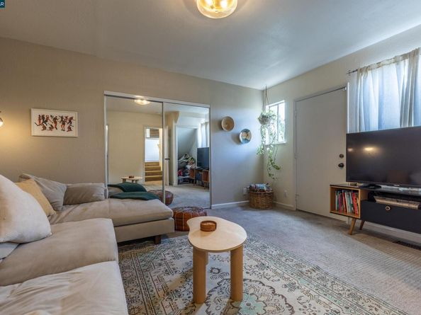 1618 70Th Ave, Oakland CA 94621