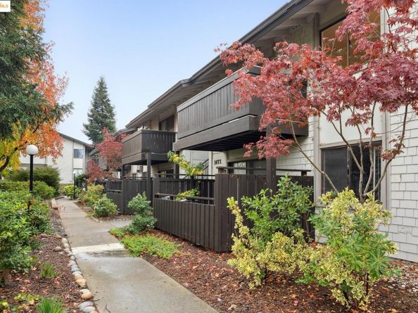 1471 Marchbanks Dr 4, Walnut Creek CA 94598