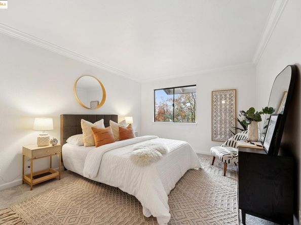 1471 Marchbanks Dr 4, Walnut Creek CA 94598