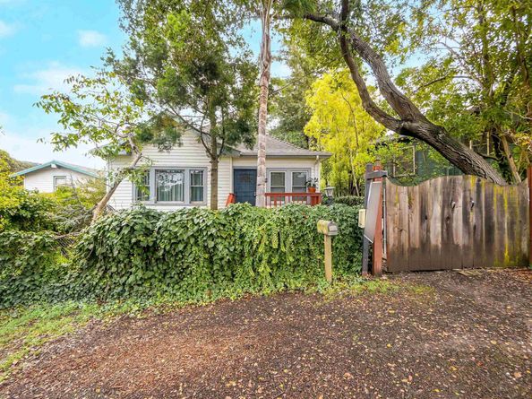 3908 Archmont Pl, Oakland CA 94605