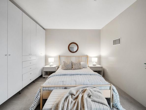 1201 Pine St 363, Oakland CA 94607