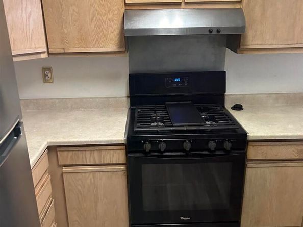 1830 Vicksburg Ave, Oakland CA 94601