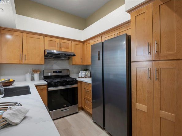 5656 Snowflake Cmn, Fremont CA 94538