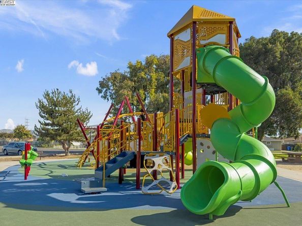 5656 Snowflake Cmn, Fremont CA 94538