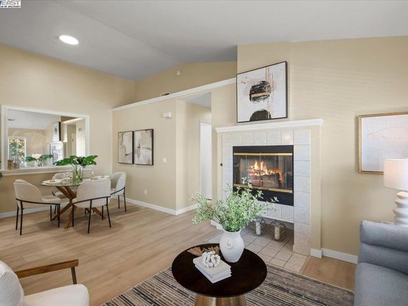 5656 Snowflake Cmn, Fremont CA 94538