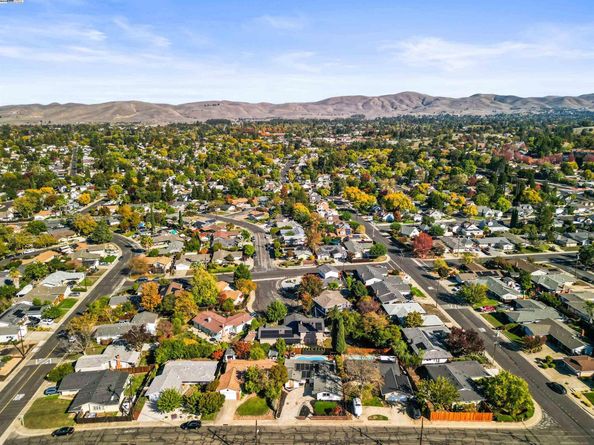 4119 Churchill Dr, Concord CA 94521