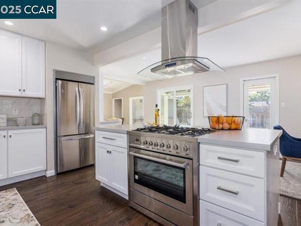 7 El Corte, Orinda CA 94563