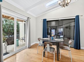 594 Summit Dr, Pinole CA 94564