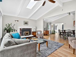 594 Summit Dr, Pinole CA 94564