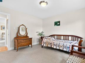 594 Summit Dr, Pinole CA 94564