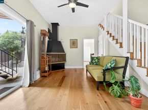 594 Summit Dr, Pinole CA 94564