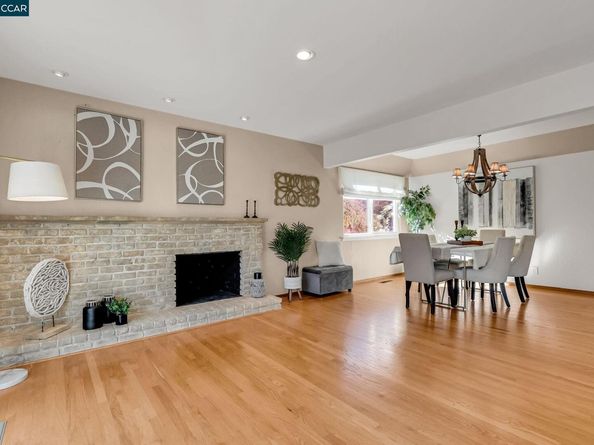 5872 Herriman Dr, Clayton CA 94517