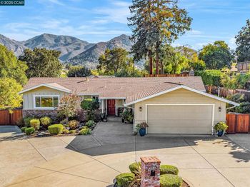5872 Herriman Dr