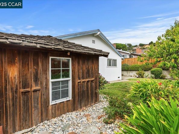 1293 Vistagrand Dr, San Leandro CA 94577
