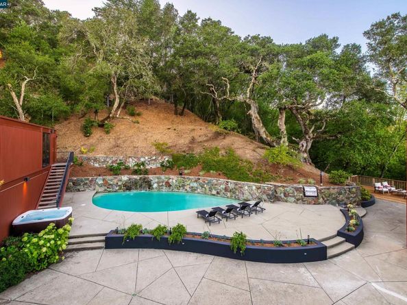 101 Greenbank Drive, Lafayette CA 94549